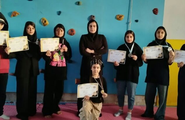 دختران فریدونشهر