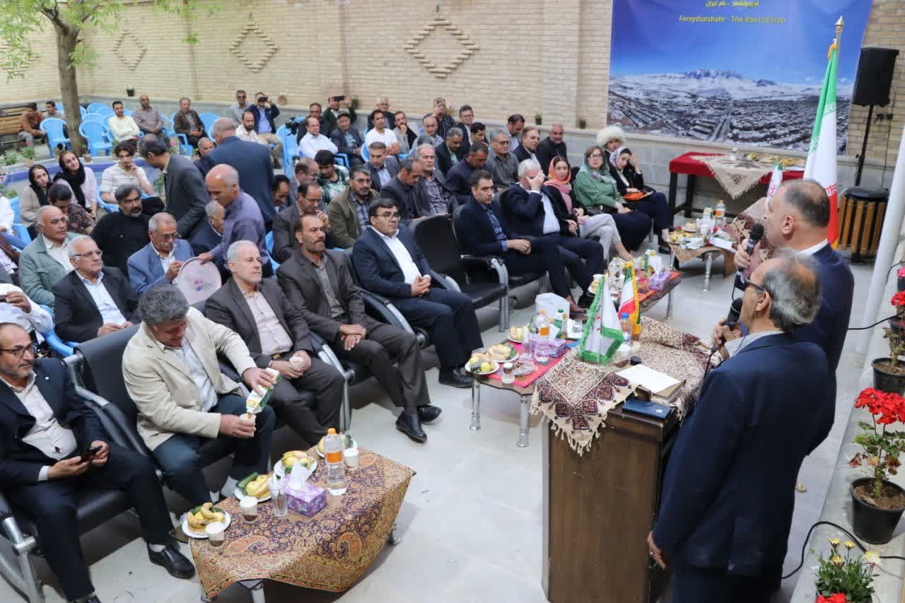 هیئت دانشگاه بینالمللی قفقاز