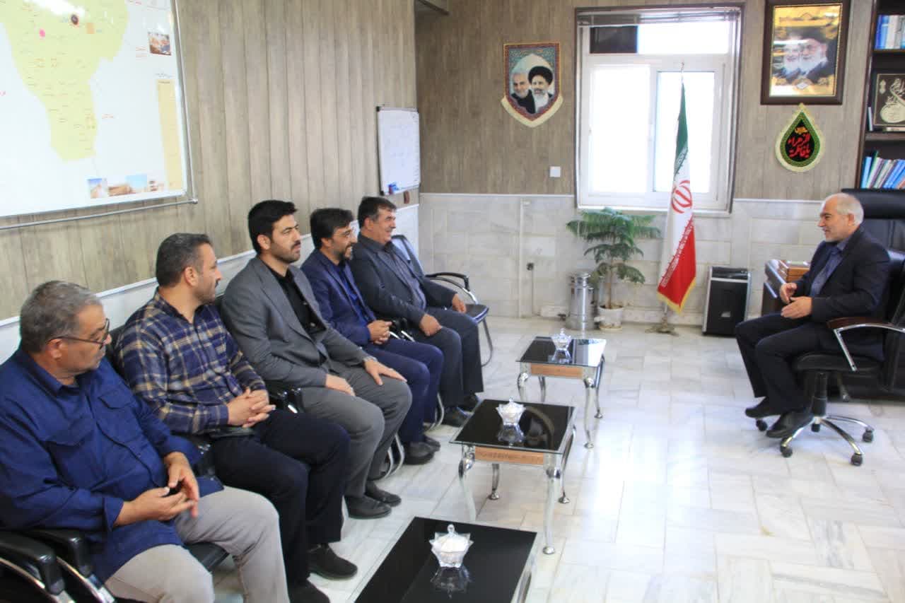 فرمانداری فریدن