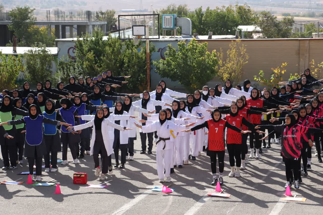 مدرسه کاشانی داران