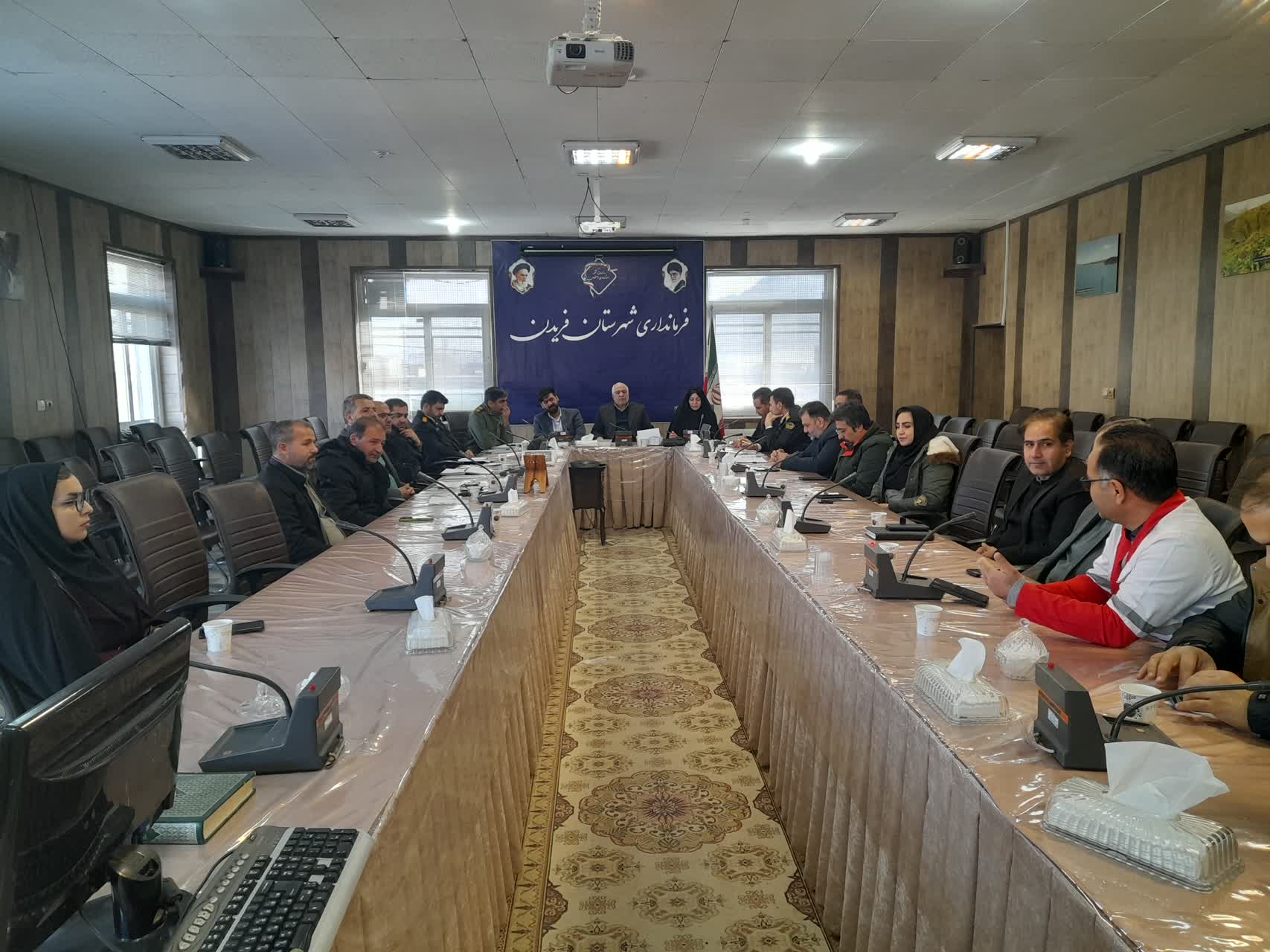 فرمانداری فریدن